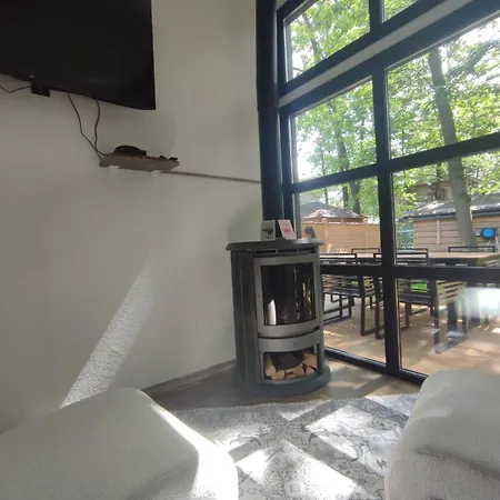 Holiday home Luxe Midden In De